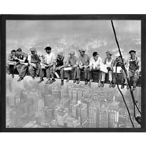 New York. Lunch atop a Skyscraper. Photograph taken in 1932 by Charles 