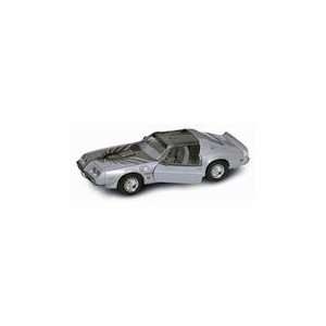  1979 Pontiac Firebird Trans Am 1/18 Silver: Toys & Games