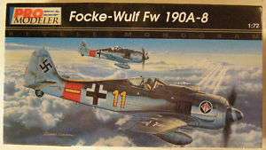 Germany Focke Wulf Fw 190A 8 1/72 Airplane Model Kit  