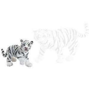  WHITE TIGER CUB by Safari, Ltd.: Toys & Games