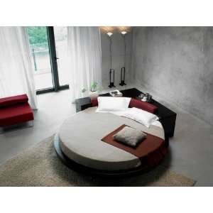  Vig Furniture Plato Round Bed