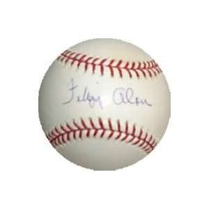  Felipe Alou autographed Baseball