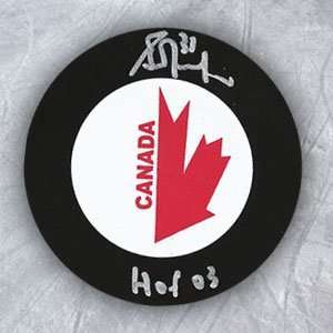    GRANT FUHR Canada Cup SIGNED Hockey Puck Sports Collectibles
