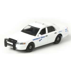  Greenlight 1/64 Cincinnati, OH Police Ford Crown Vic Toys 