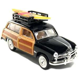   Ford Woody Wagon with Surfboard 1:38 Scale (Black/Burgundy/Green/Red