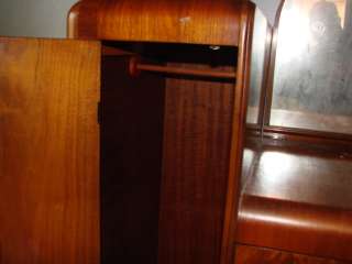 Vintage Solid Wood Chifferobe Wardrobe Armoire Dresser With Mirror On 