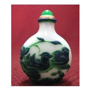  Peking Glass Snuff Bottle Depicting Mandarin Duck Pattern 