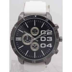   LOOK XL Black Dial Mens watch DZ4216 Look With White Rubber Band