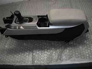 08 09 Cadillac CTS OEM Center Console w/Auto Shifter  