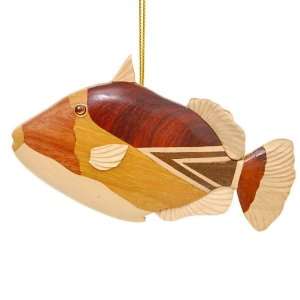   Wood Ornament of Hawaiian Reef Triggerfish (Humuhumu): Home & Kitchen