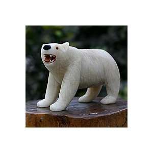  NOVICA Onyx sculpture, Polar Bear
