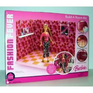  Barbie Fashion Fever   Build a Room Kit: Toys & Games