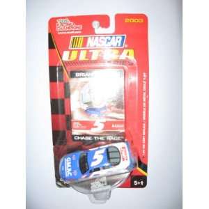   diecast replica and collectible card chase the race Toys & Games