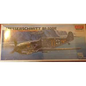    Academy 1/72 Scale Messerschmitt Me 109E Model kit: Toys & Games