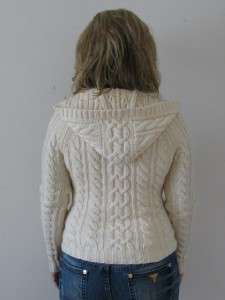 TNA ARITZIA OFF WHITE HOODED LAMBS WOOL LADIES CABLE KNIT SWEATER 