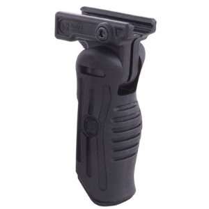  Ar 15/M16 Folding Vertical Grip Folding Vertical Grip 