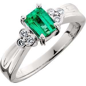 Colombian Emerald and Diamond ring in 18kt white gold