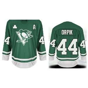   Brooks Orpik Hockey Green Jersey 46 60 Drop Shipping Sports