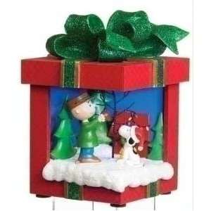   Peanuts Charlie Brown & Snoopy Christmas Gift Box: Everything Else