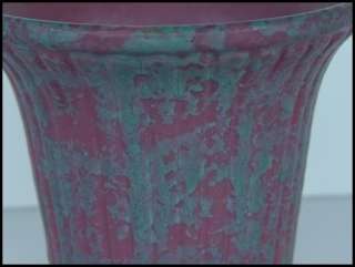 Vintage Burley Winter flaired ribbed Art Pottery Mottled Plum Vase Pot 