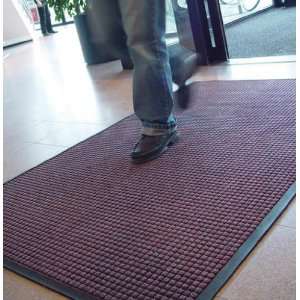    Notrax 166 Guzzler Entrance Carpet Mat   2 X 3 Office Products