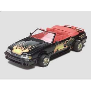   24 Mustang Conv. Lowrider (D) (Plastic Models): Toys & Games