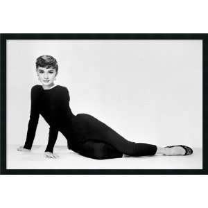  Audrey Hepburn Sabrina Framed with Gel Coated Finish: Home 