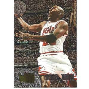  Michael Jordan 1995 96 Fleer Metal #13 Chicago Bulls 