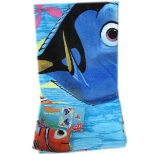 Disney Finding Nemo 2 pcs Bath / Washcloth Towel set:  Home 