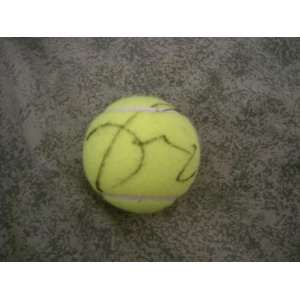  Venus and Serena Williams Autographed Tennis Balls Sports 