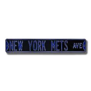  Authentic Street Signs New York mets Ave. (Black): Sports 