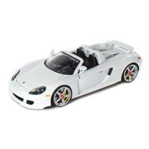  Porsche Carrera GT 1/24 White: Toys & Games