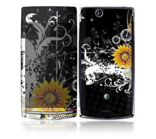 Sony Ericsson Xperia Arc and Arc S Decal Skin   Black Skull  