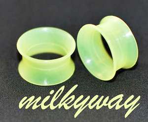 LIME GREEN SILICONE FLARE EAR SKIN TUNNEL GAUGES PLUG  