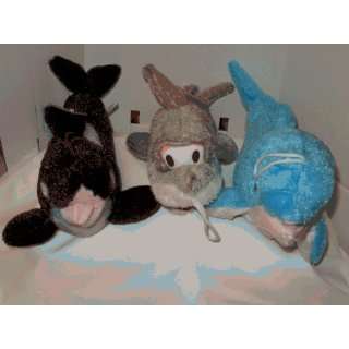   Paw Pet Products M0078 Danny Dolphin Plush Dog Toy