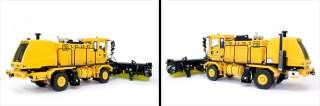 TWH Collectible Oshkosh H Series Chassis with M B 4600   
