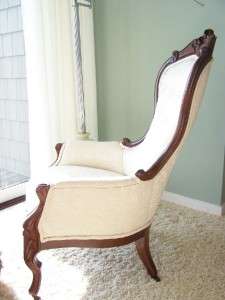 Beautiful Victorian Ladies Chair~Rosewood Frame w/Ivory Color Brocade 