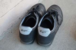   Tiger Ultimate 81 shoes black/coal 11 mens 12.5 womens   used  