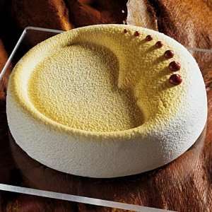   Heart In Circle Design Of Soft Ice Cream Mold For Soft Frozen Desserts