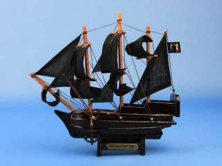 Royal Fortune 7 Wooden Pirate Ship Model Boat NEW  