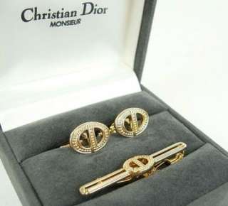 AUTH CHRISTIAN DIOR MONSIEUR CUFFLINKS & TIE PIN GOLD COLOR SET 