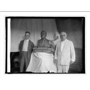   Samuel Gompers, Frank Morrison, U.S.J. Dunbar with Gompers bust, 6/16