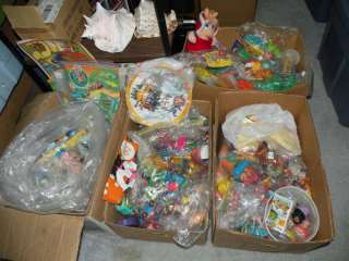 OVER 593 COLLECTIBLE FAST FOOD TOYS & ITEMS bagged  