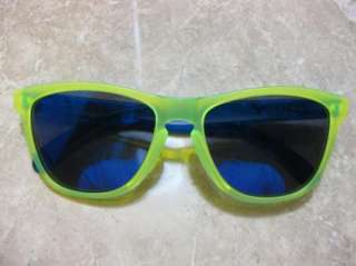 OAKLEY FROGSKINS COLLECTORS EDITIONS SUNGLASSES BACKLIGHT YELLOW/BLUE 